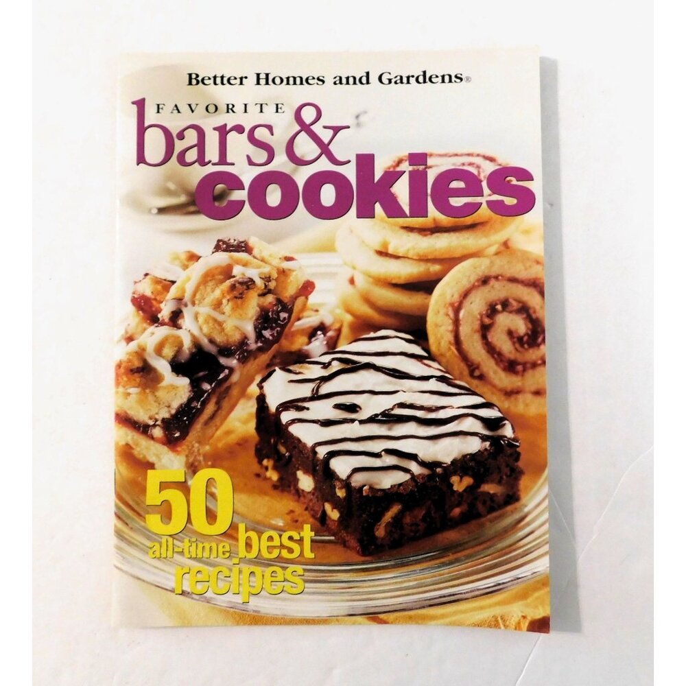 Better Homes and Gardens Favorite Bars and Cookies Cookbook Paperback